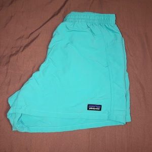 Patagonia baggie shorts